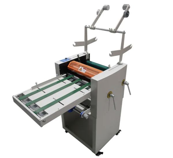 Рулонний ламінатор SMFM-3800A 335мм