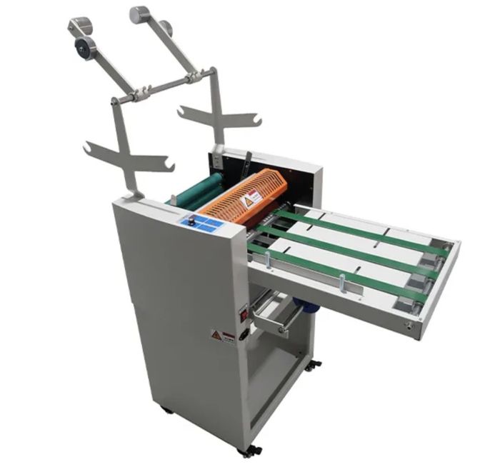 Рулонний ламінатор SMFM-3800A 335мм
